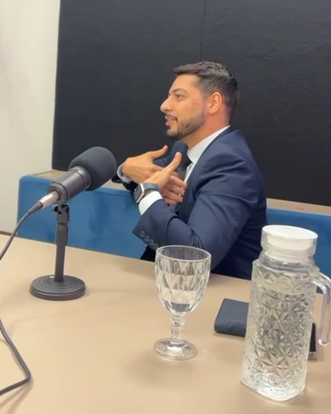 Em conversa com as apresentadoras